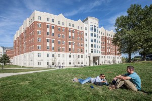 Students enjoying the central Woodland Glen courtyard outside Woodland Glen IV